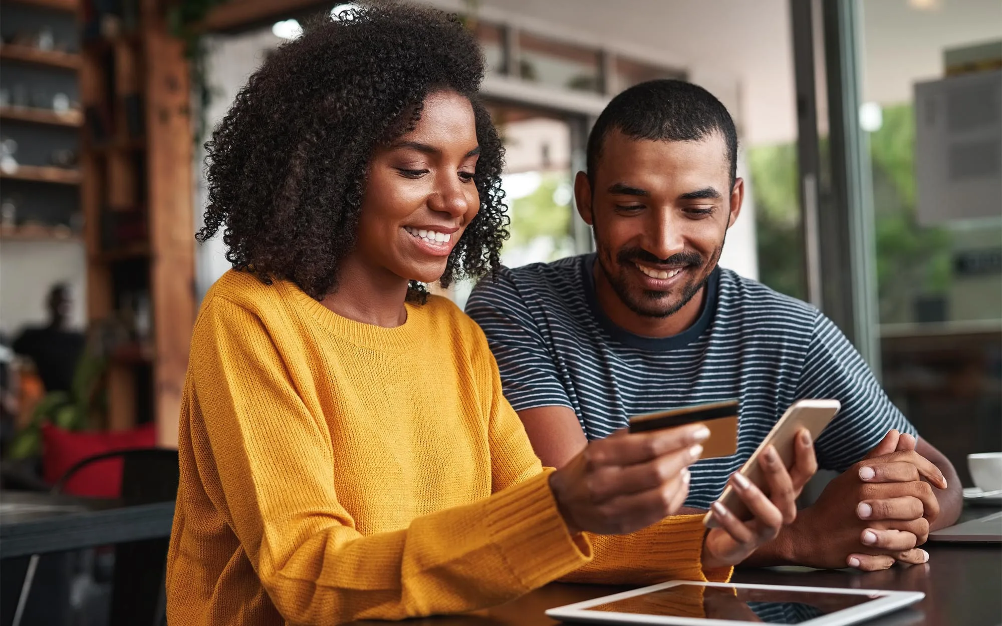 Payment Processors vs. Gateways